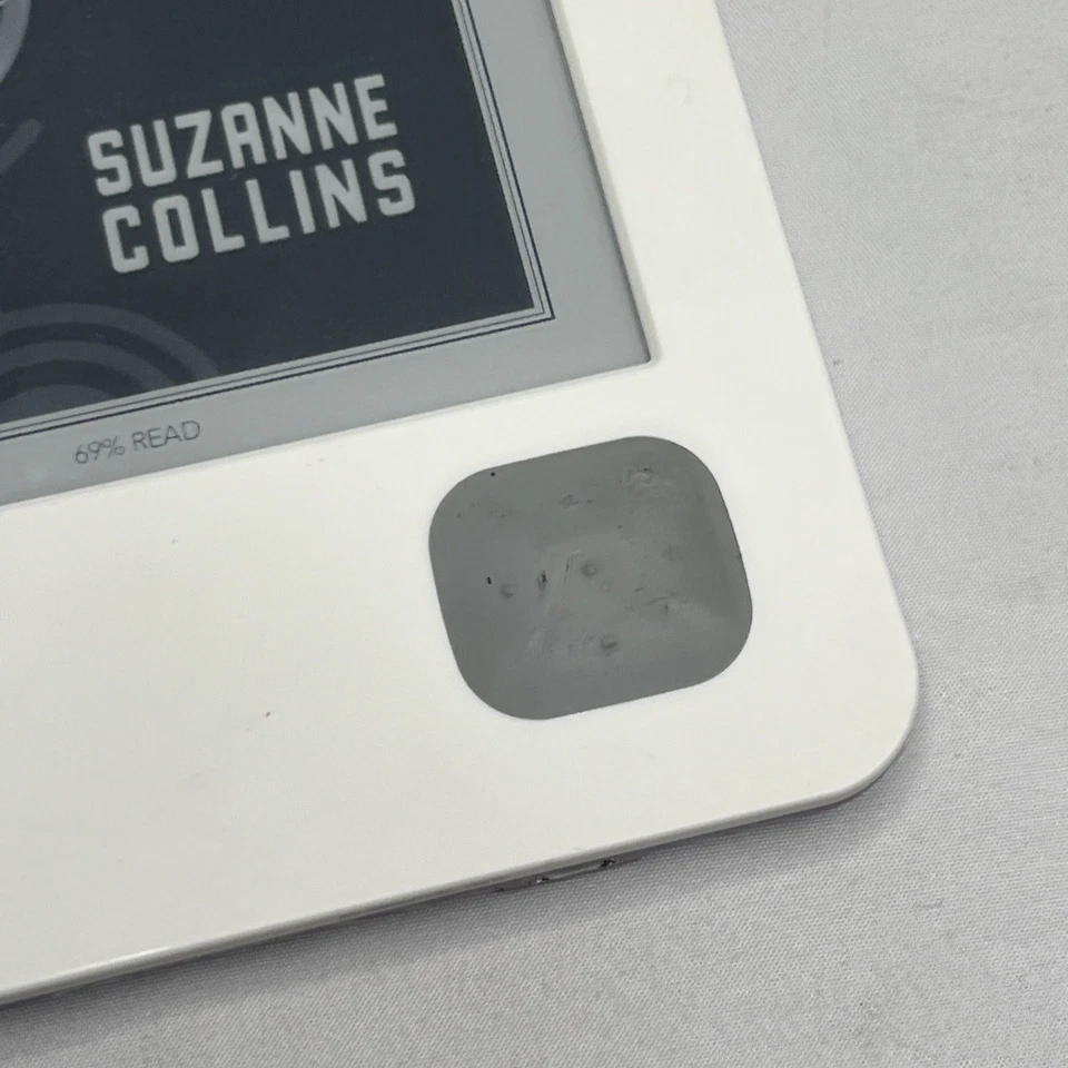 Kobo N647-KBU-B Wireless e-Book Reader White And Lilac Tested & Working - Image 3 of 4