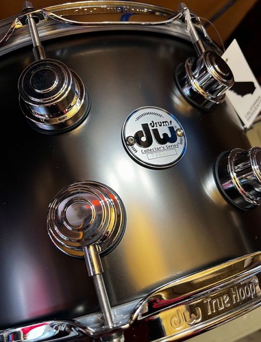 DW 8" x 14" Collectors Series Satin Black Brass Snare Drum - Chrome Hardware - Picture 2 of 6