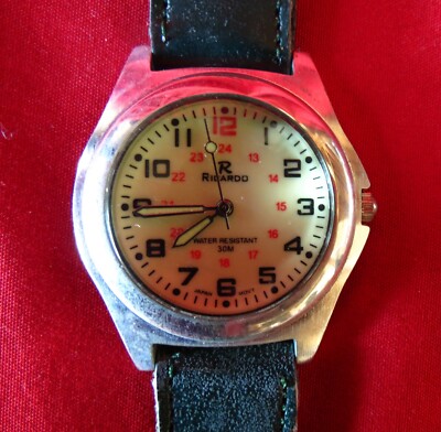 RICARDO WRIST WATCH WATER RESISTANT 30M NEVER WORN.  [REPO, DEAD BATTERY]