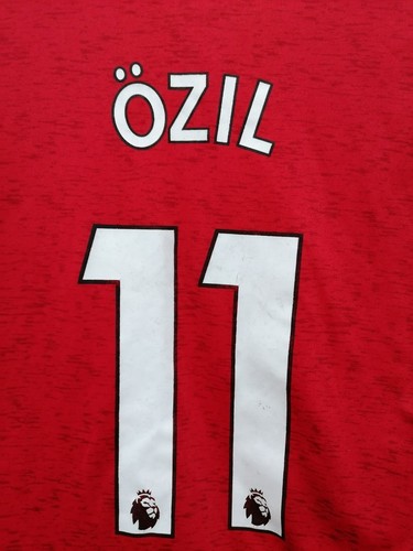 Arsenal 2018/19 - #10Ozil, Home Football Shirt ,Size UK 176. MEN'S XS - Picture 12 of 17