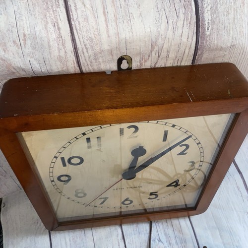 VINTAGE SETH THOMAS ELECTRIC SQUARE WANDUHR HOLZGEHÄUSE GLASFRONT FUNKTIONIERT - Bild 6 von 13