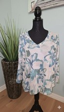 Three-Quarter Sleeve V-Neck Floral Print Knit Top   Dusty Blue