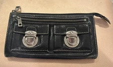 VINTAGE MARC JACOBS BLACK LEATHER WALLET WITH SILVER ACCENTS AND 2 FRONT POCKETS