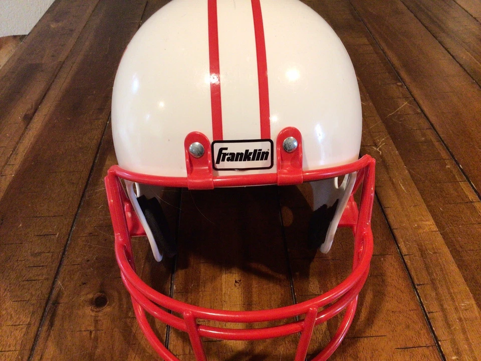 Capacete de futebol americano vintage Franklin University Wisconsin Badgers juvenil plástico - Imagem 2 de 4