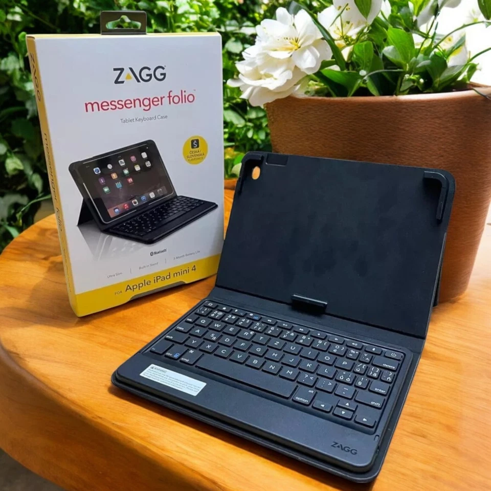 Official ZAGG iPad Mini 5 & 4 Case (5th/4 Generation) Smart Folio Keyboard Cover - Image 4 of 4