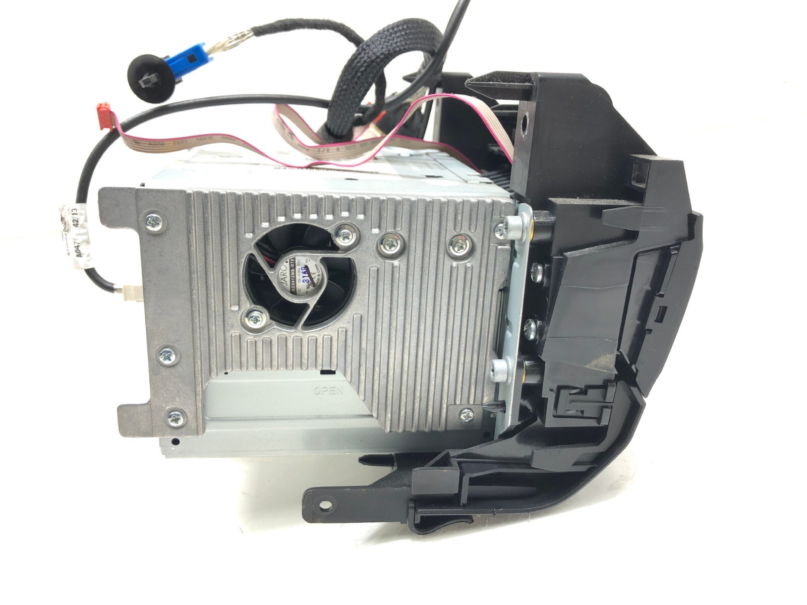 2014-2016 MASERATI GHIBLI RADIO STEREO CD PLAYER OEM.