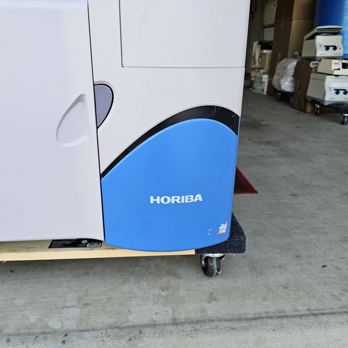 Horiba LA-950V2 Laser Scattering Particle Analyzer include Horiba LA-950V2 Laser Scattering Particle Analyzer include