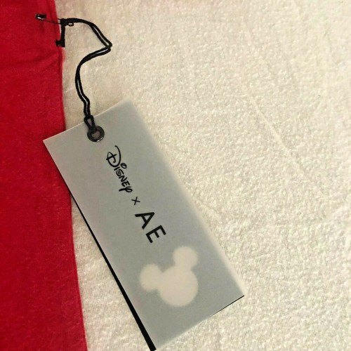 American Eagle Disney Men's Holiday Graphic T-Shirt, Red EXTRA Small READ BELOW - Picture 5 of 8