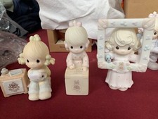 Precious Moments Collectors Club Lot Of 12