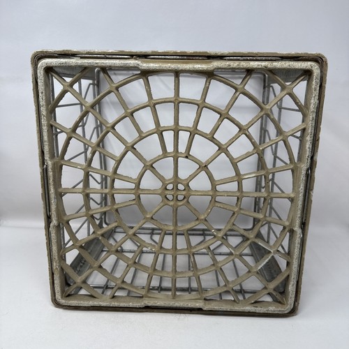 Vintage Borden's Metal Wire Milk Crate 9-67 1967 Rustic Decor - Picture 8 of 11
