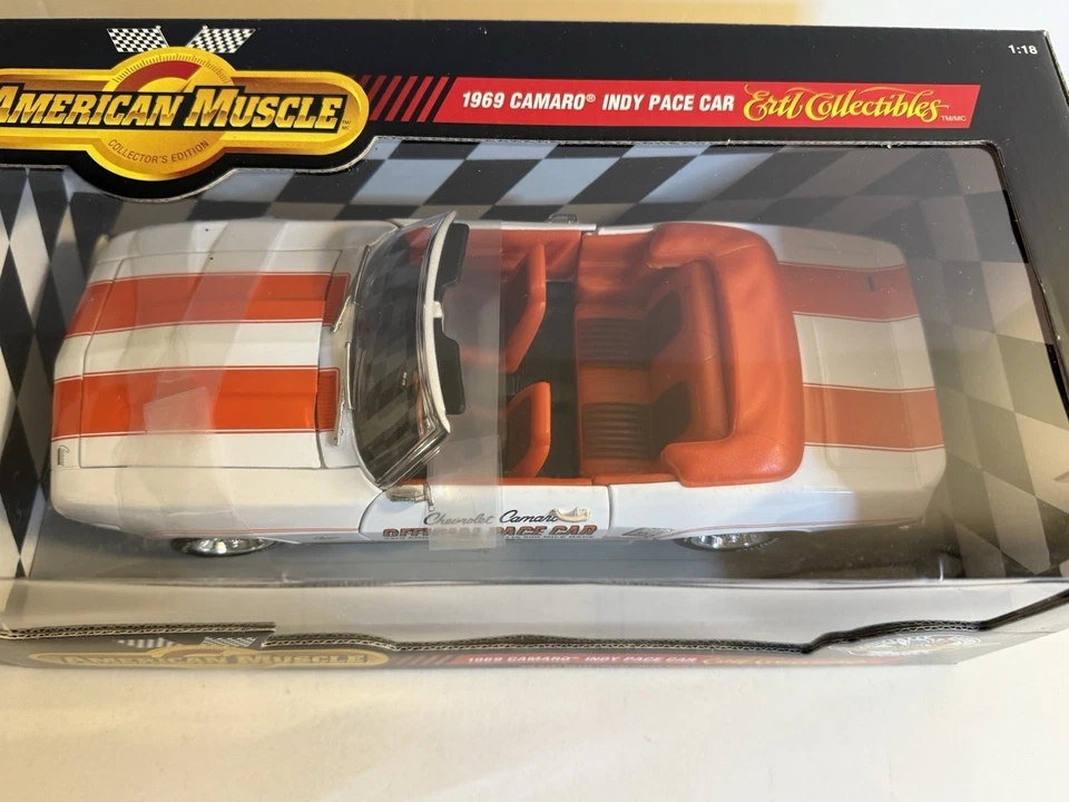 ERTL AMERICAN MUSCLE 1969 CHEVY CAMARO INDY 500 PACE CAR 1:18 LTD 1 de 2500 Foto 3 de 4