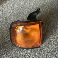 Genuine Mazda B2500 1998-05 Front Blinker Rechts Orange Fahrer Beifahrerseite
