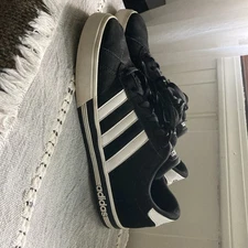 Size 10.5 - adias Daily Team Black/White - AW4575