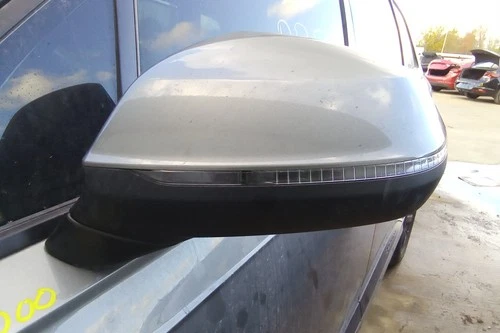 17-19 Audi Q7 LH Driver Side View Door Mirror Power w/ Memory OEM LKQ