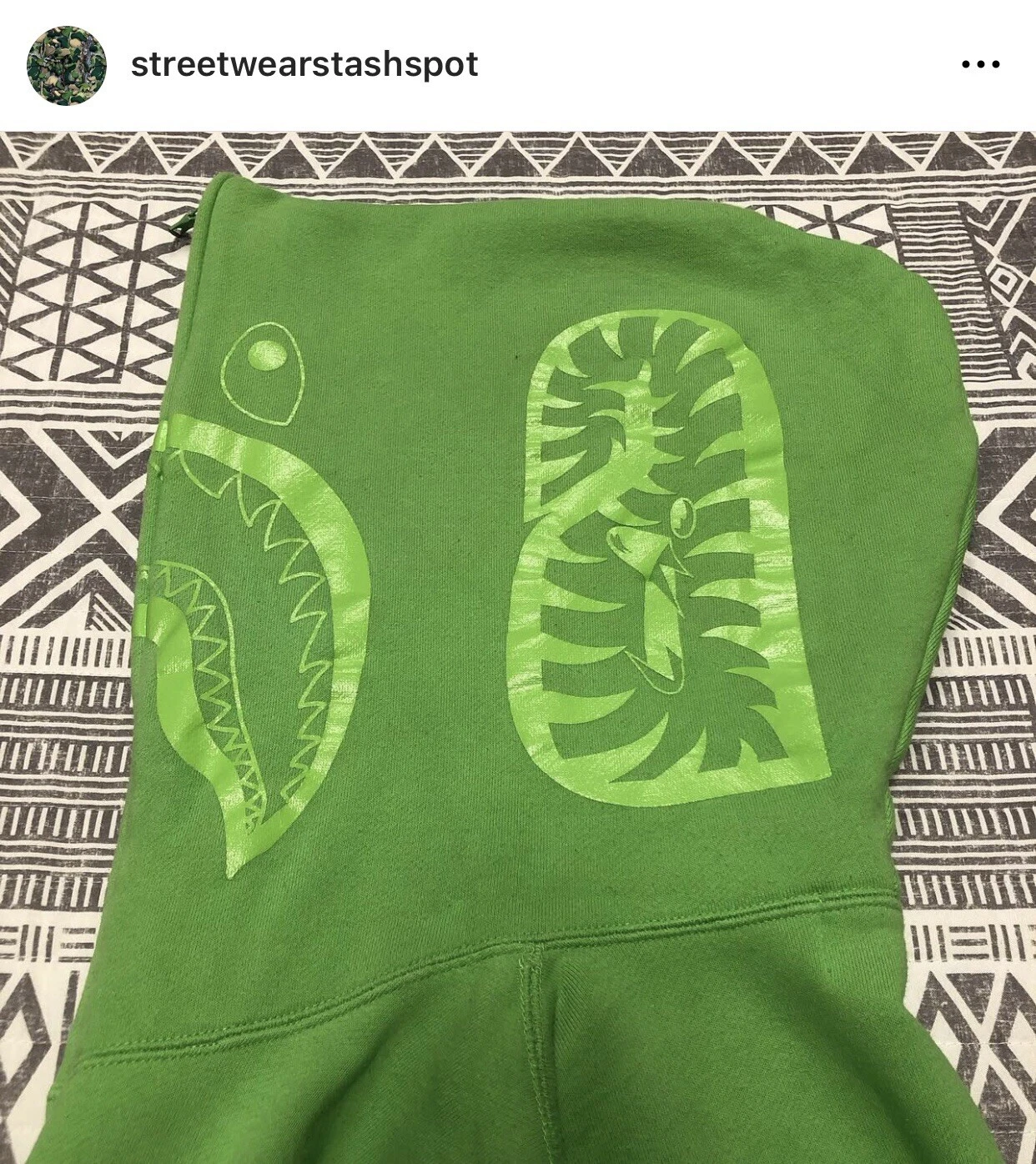 A BATHING APE (BAPE) Felpa con cappuccio e zip intera A Bathing Ape Bape Shark taglia extra large