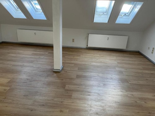 Schmuckkästchen über den Dächern von Chemnitz-Dachgeschosswohnung im Zentrum - Bild 8 von 22
