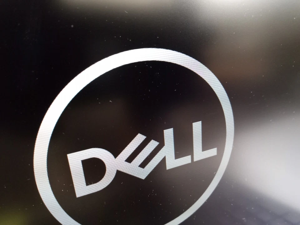 Notebook Dell Precision 3541 15" Intel i7-9850H 16GB 128GB SSD W11 P620 -LEIA -RR - Imagem 2 de 4