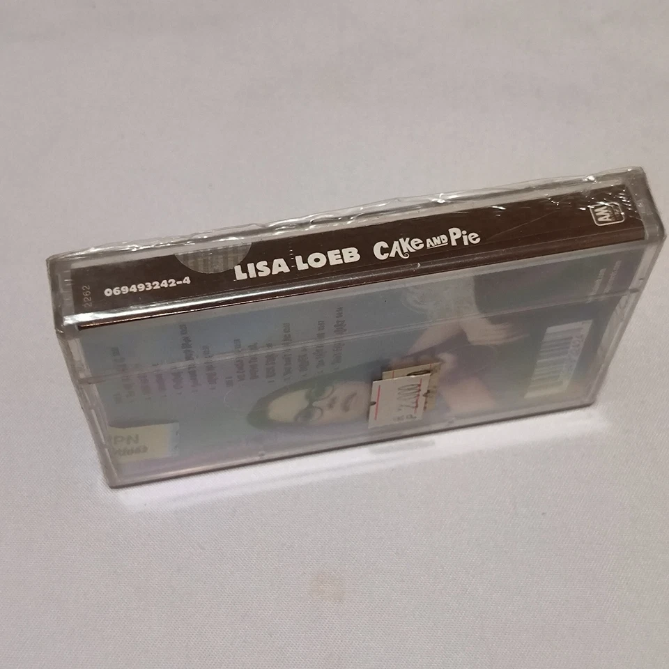 Lisa Loeb - Cake and Pie 2002 - original indonesia tapes  BRAND NEW - Image 3 of 4