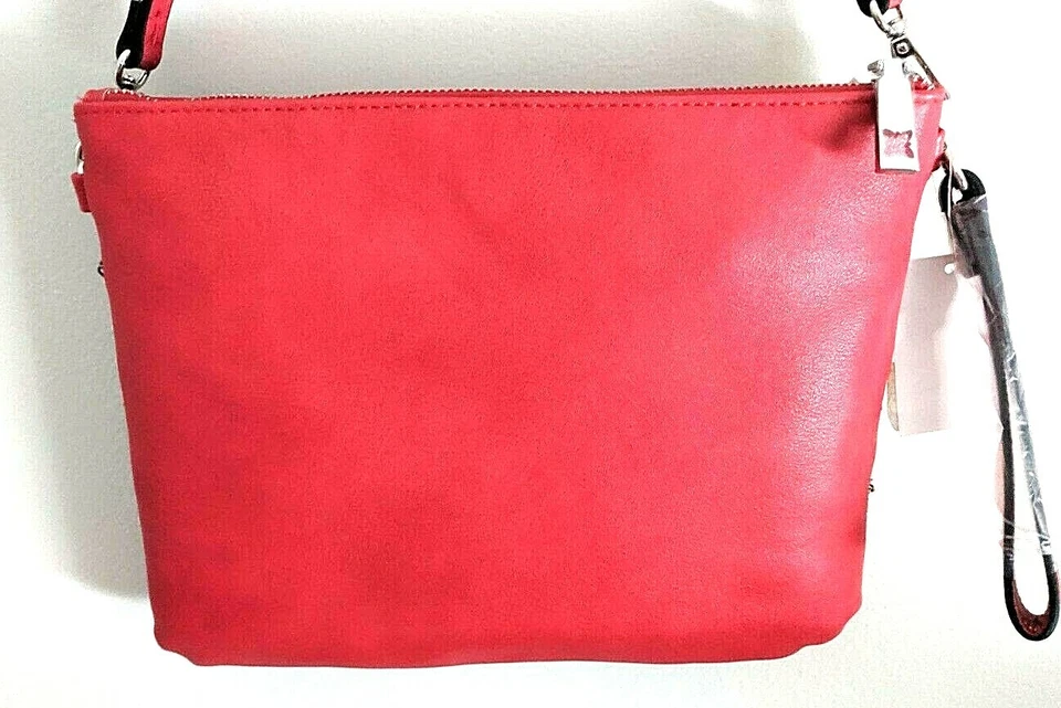 Bandolera convertible BCBGeneration Milena nueva con etiquetas detalle de cadena plateada rojo cinabrio Foto 2 de 4