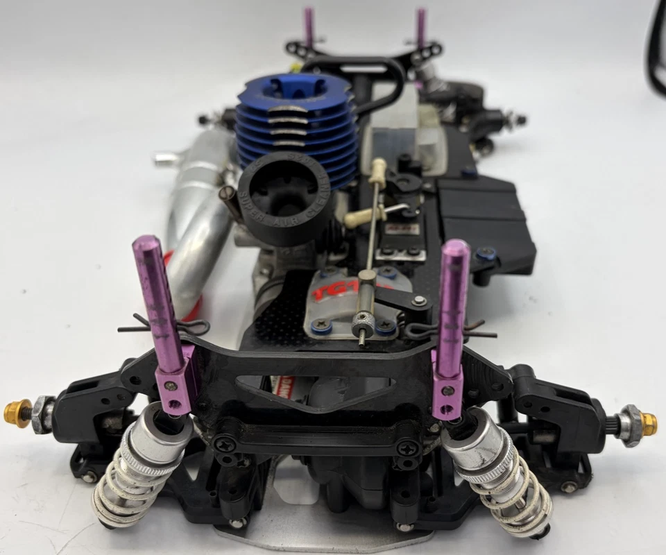 For parts Tamiya TG10R chassis with engine and servomotors - Image 4 of 4