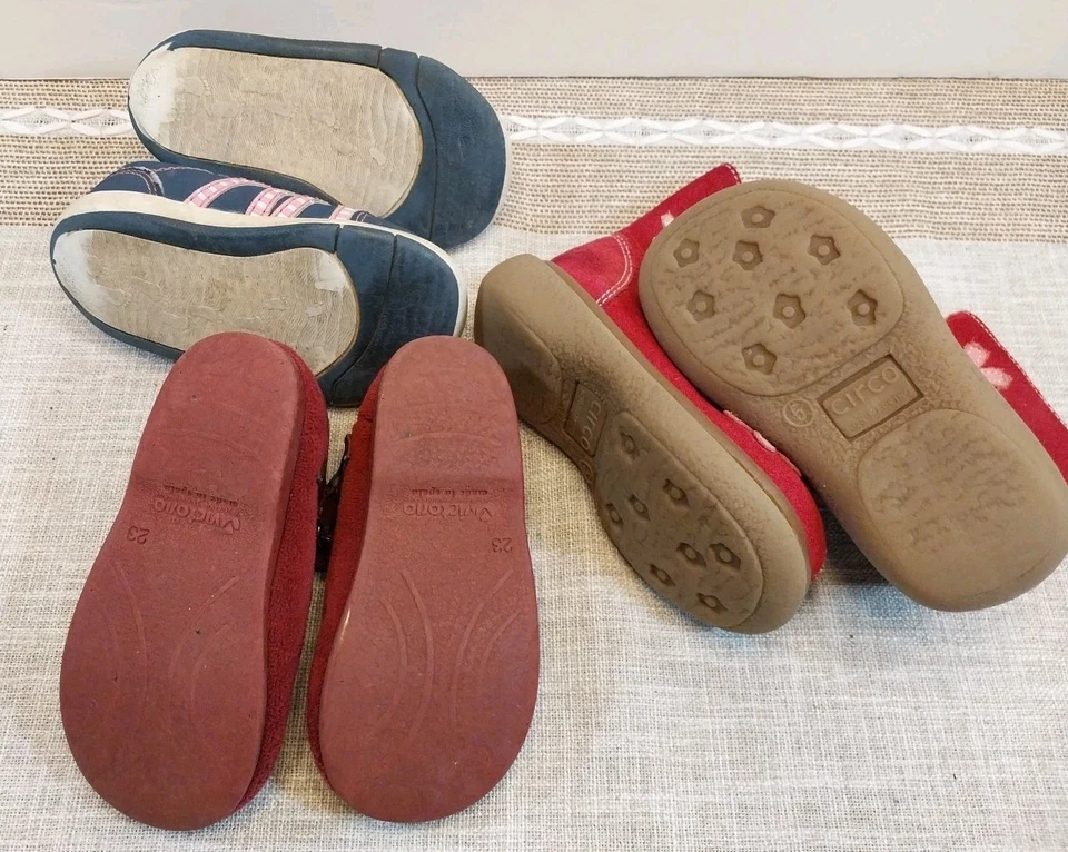 批量 3 pr 尺寸 5 Circo 热粉色麂皮绒靴子,红色 Victoria Velvet Mary Janes,H-tex — 第 3/4 张图片