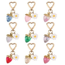 Fashionable Heart Shaped Keyring Resin Craftsmanship for Styles Enhancement