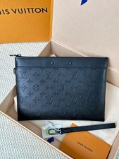 Louis Vuitton Pochette To-Go Black Monogram Clutch For Unisex Adults