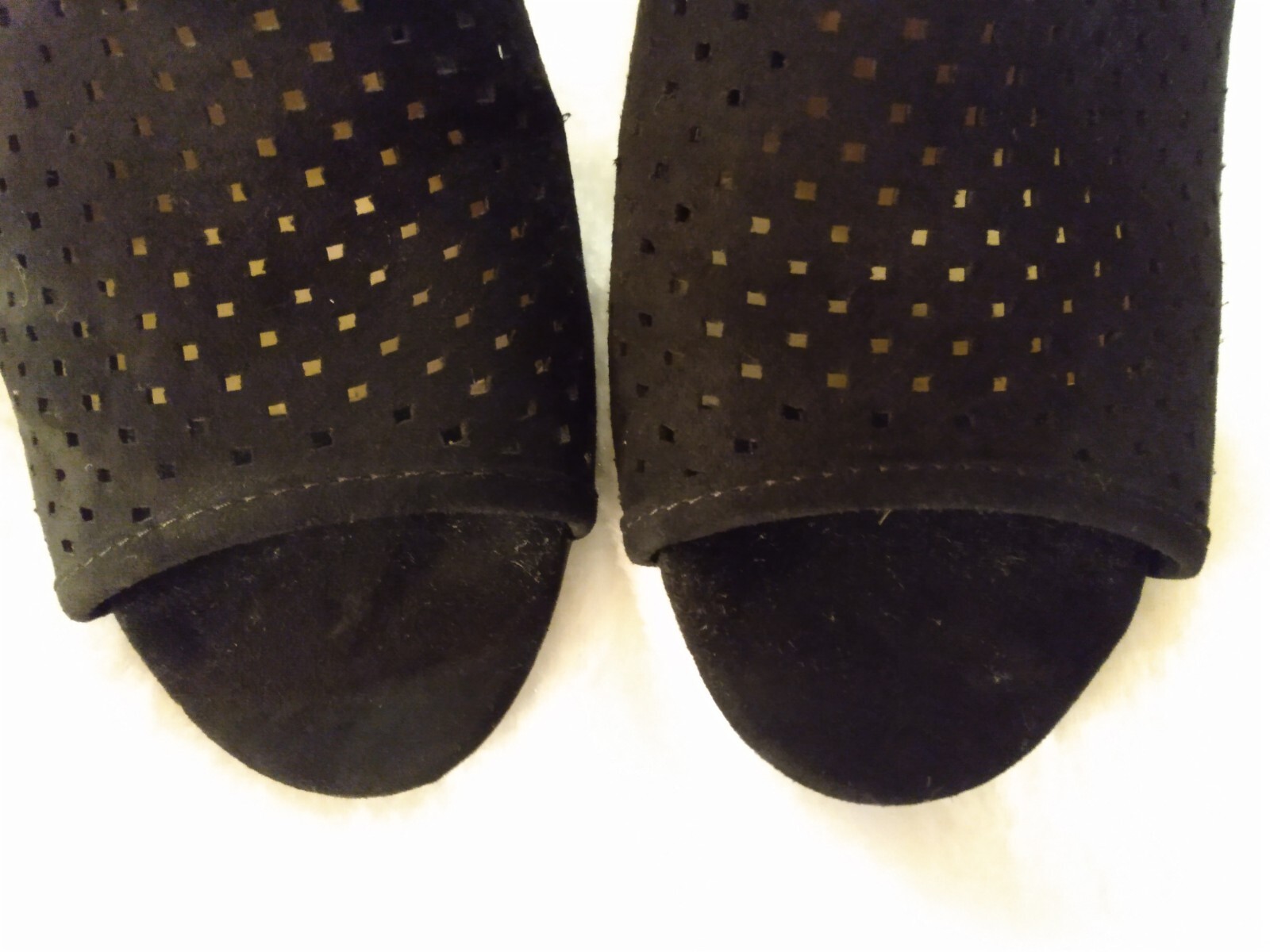 Universal Thread Women's Black Microsuede Ankle S… - image 14