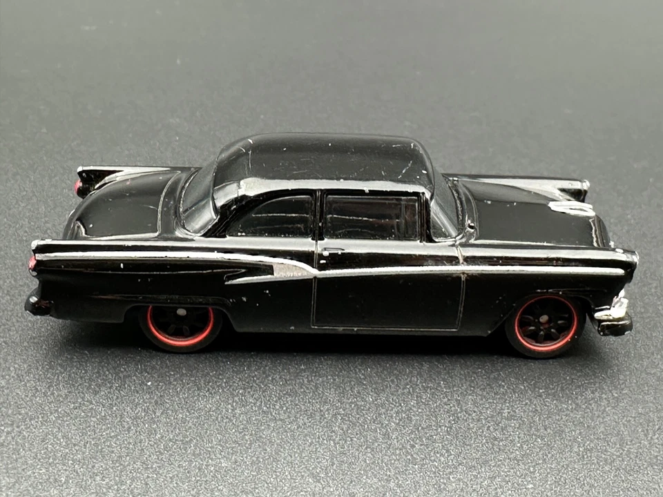 Ford Victoria 2016 Mattel Fast & Furious 56' negro con neumáticos Redline FF015 Foto 4 de 4