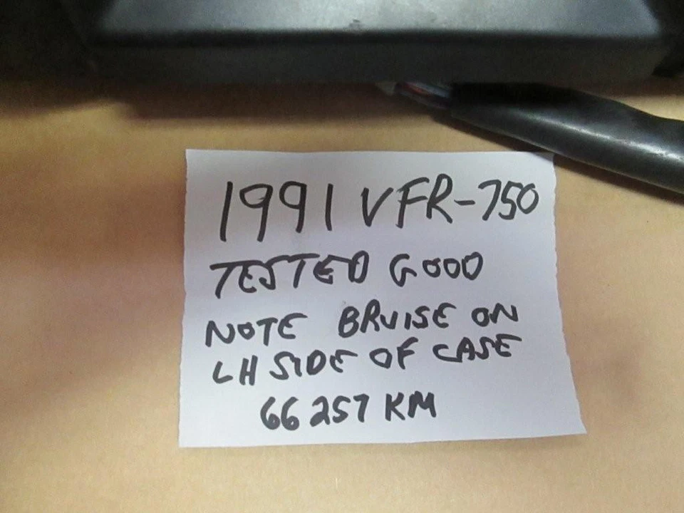 Приборная панель Honda VFR750F Interceptor - Изображение 4 из 4