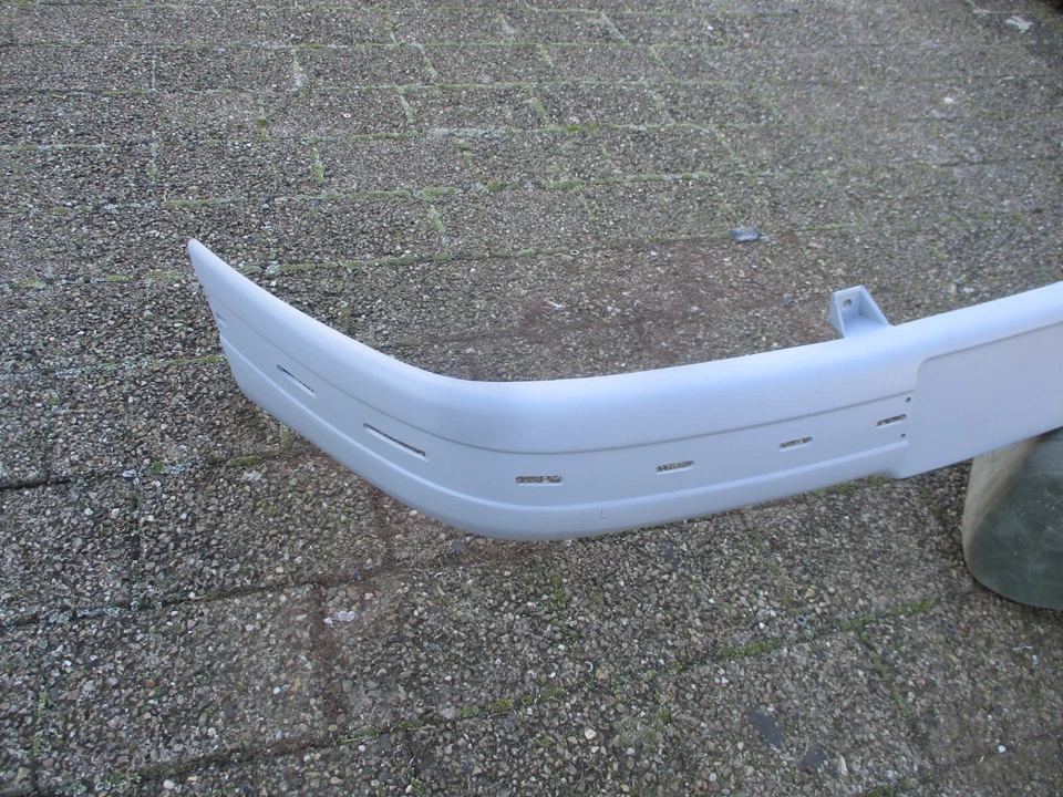 Seat Ibiza 2 6K Cordoba 2 93-99 Stoßfänger Stoßstange vorne grundiert NEU orig. - Bild 4 von 4