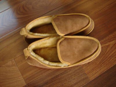 LL Bean Wicked Good Slippers Men s 12 Slip On Shearling Suede Item 169492 New