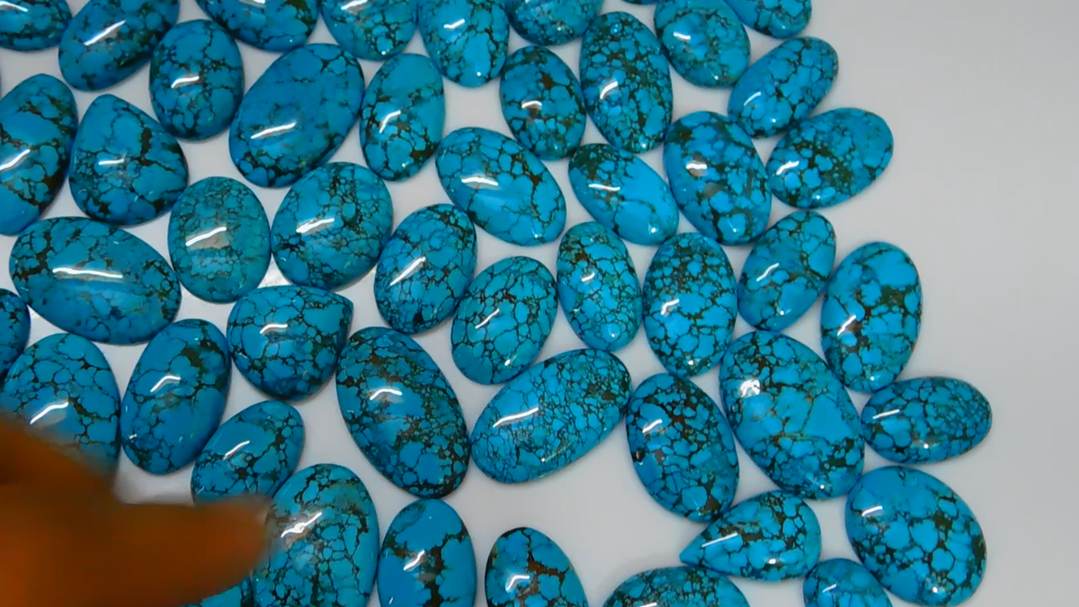 38.CT QUALITY NATURAL TURQUOISE OVAL CABOCHON LOOSE GEMSTONE