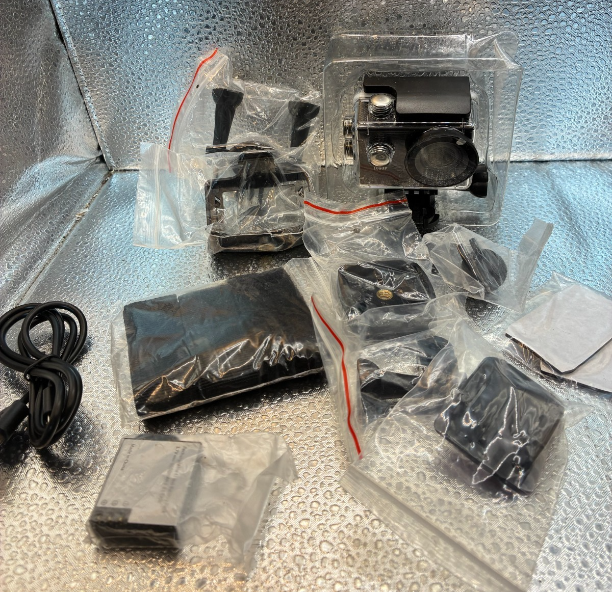Action Camera HD Waterproof Sports Camera Kit with Mounts Housing Accessories-image