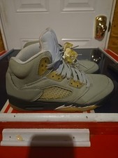 Size 4.5 (GS) - Jordan 5 Retro Mid Jade Horizon