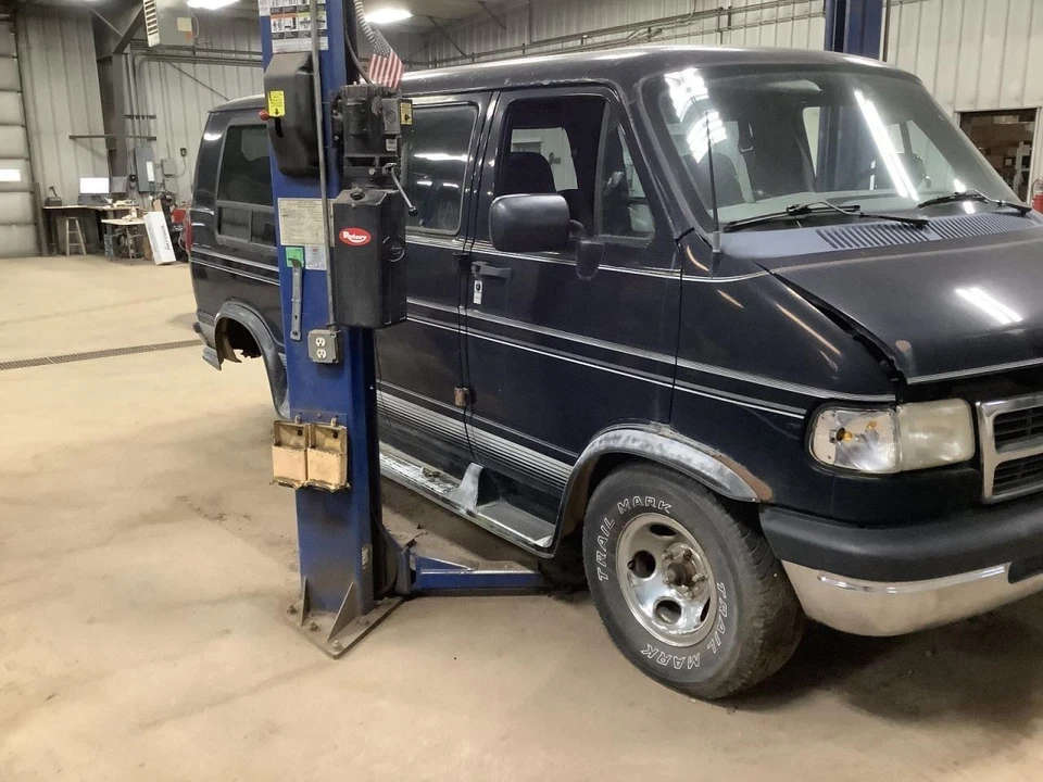 Alternator 8-318 136 Amp Sae Rating Fits 96-98 GRAND CHEROKEE 349863 — 第 4/4 张图片