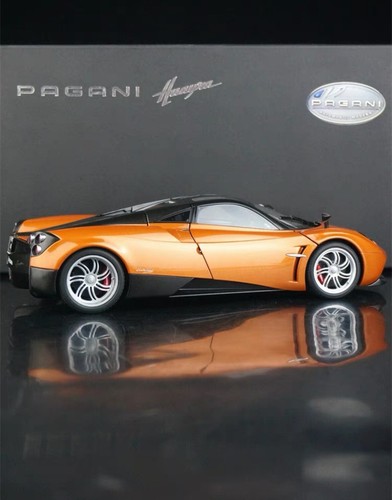 *SUPER RARE* AUTOart 1/18 PAGANI HUAYRA Orange Metallic Bronze - Picture 2 of 19