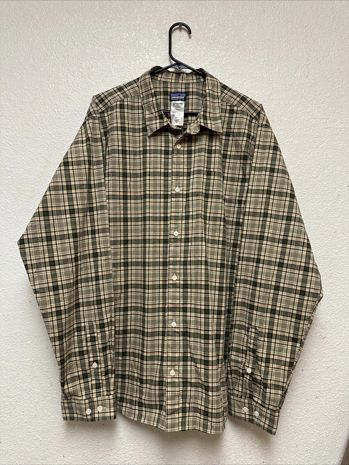 Patagonia Long Sleeve Fezzman Button Up Shirt Plaid Men's Outdoor Sz XL