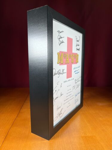 MASH Series Finale Script Signed- Autograph Reprints- 131 PAGES- M*A*S*H Script - Picture 3 of 6