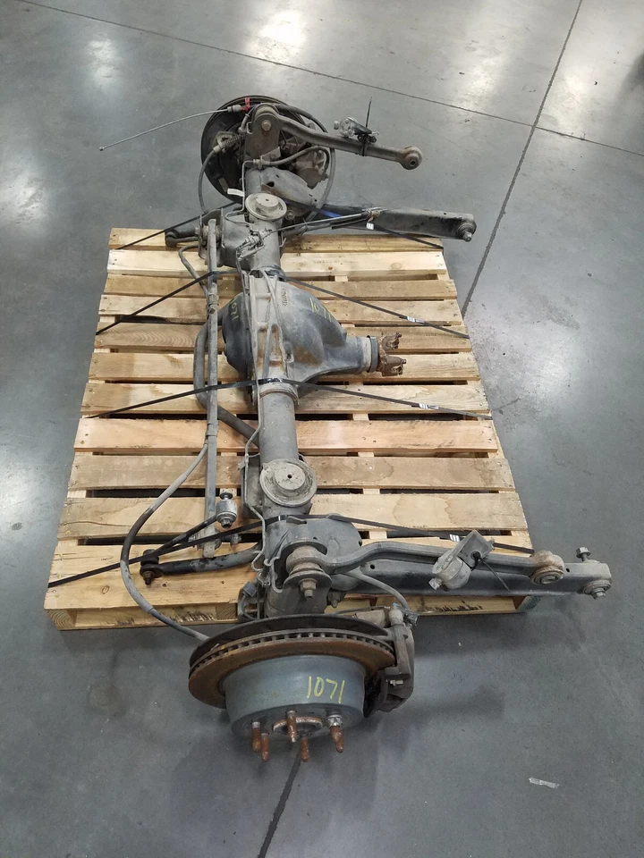 Cadillac Escalade 2008 ESV eje trasero relación 3,42 conjunto #1071 B-1 Foto 4 de 4