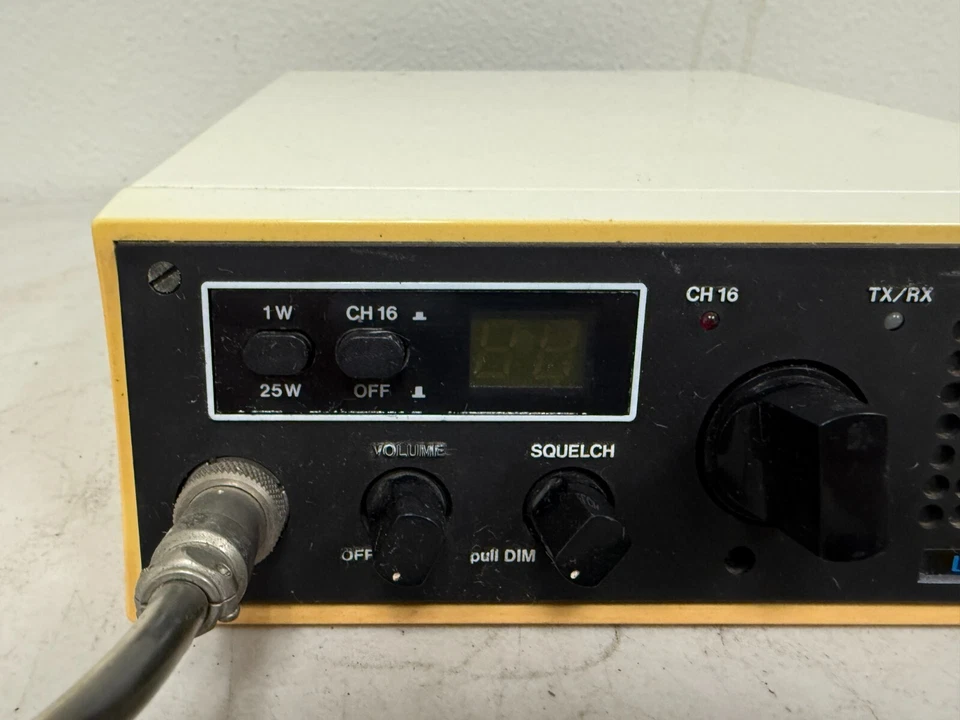 Transceptor marino vintage Uniden MC-450 VHF Foto 2 de 4