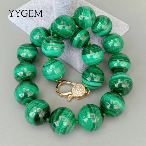 Natural AAA Grade 20mm Green Malachite Round Smooth Gemstone Necklace 46Cm image 3