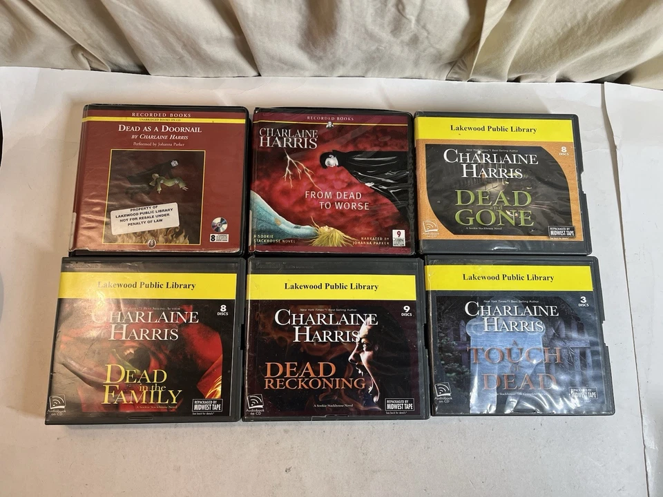 Charlaine Harris CD Audiobooks Sookie Stackhouse Vampires Lot of 6 Ex-Library - Imagem 3 de 4