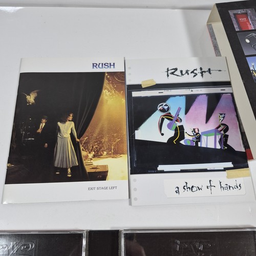 Coffret Rush Replay X3 DVD 2006 3 DVD et CD bonus, 3 livrets et pochette très bon état+ - Photo 8/16
