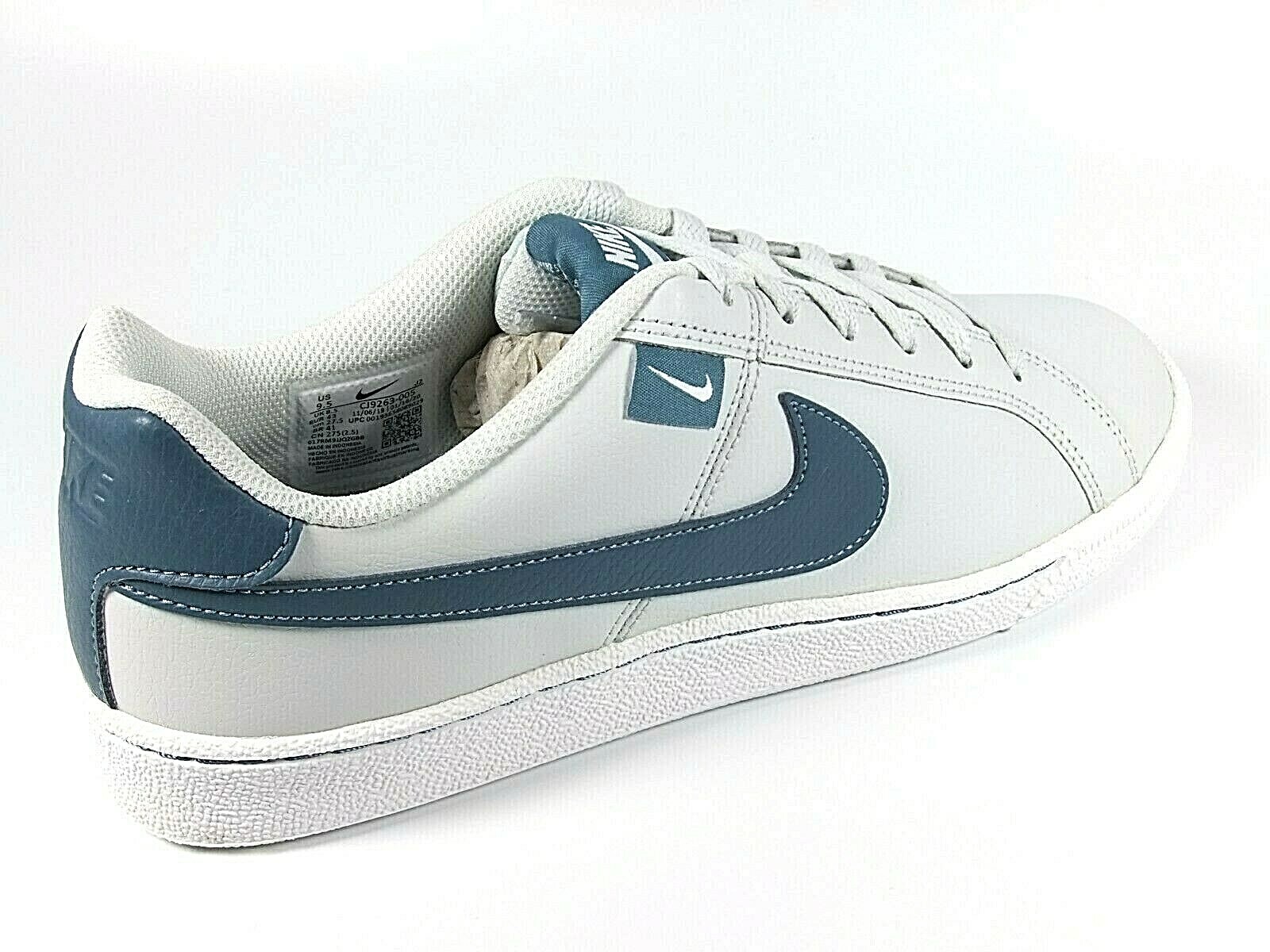 nike trainers size 10 junior