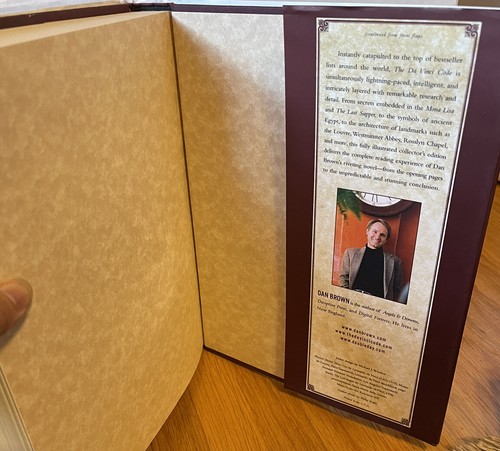 The Da Vinci Code: Special Illustrated Edition by Dan Brown (2004, Hardcover,... - Foto 11 di 17