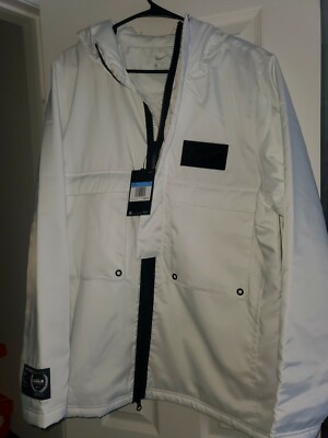 Nike Lebron James Protect Mens ( m) Basketball Winter Jacket white CK6771-121