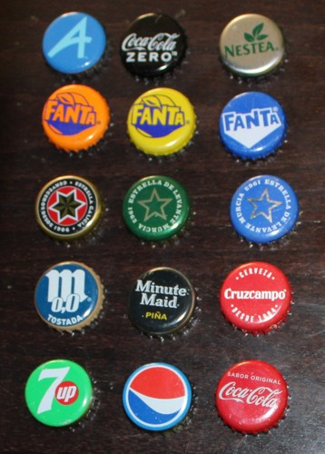 100 Bouchons De Bouteille De Bière Aplatis - Couronne - Couleurs Plates (rouge, Bleu, Rose)