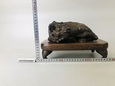 Y7193 OKIMONO Wood carving cow figurine stand Japan antique