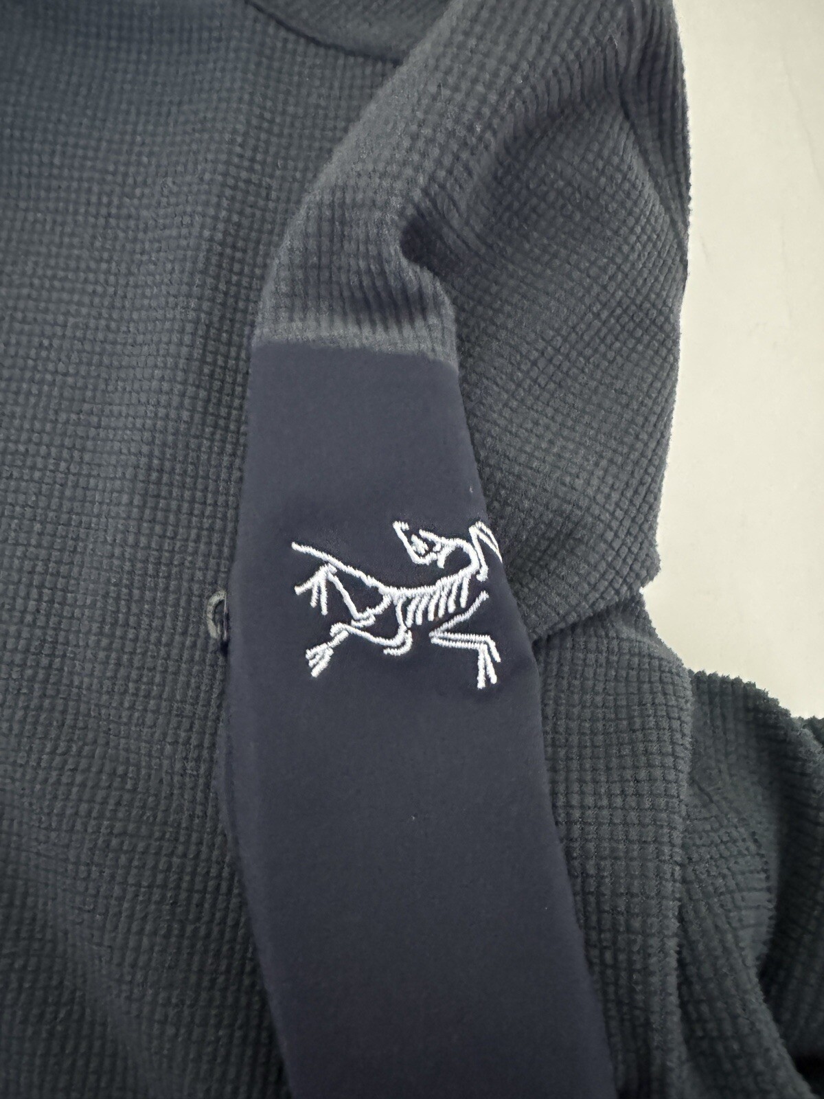 Giacca pile Arc'teryx Delta LT maglia waffle termica full zip blu navy taglia XL DIFETTI